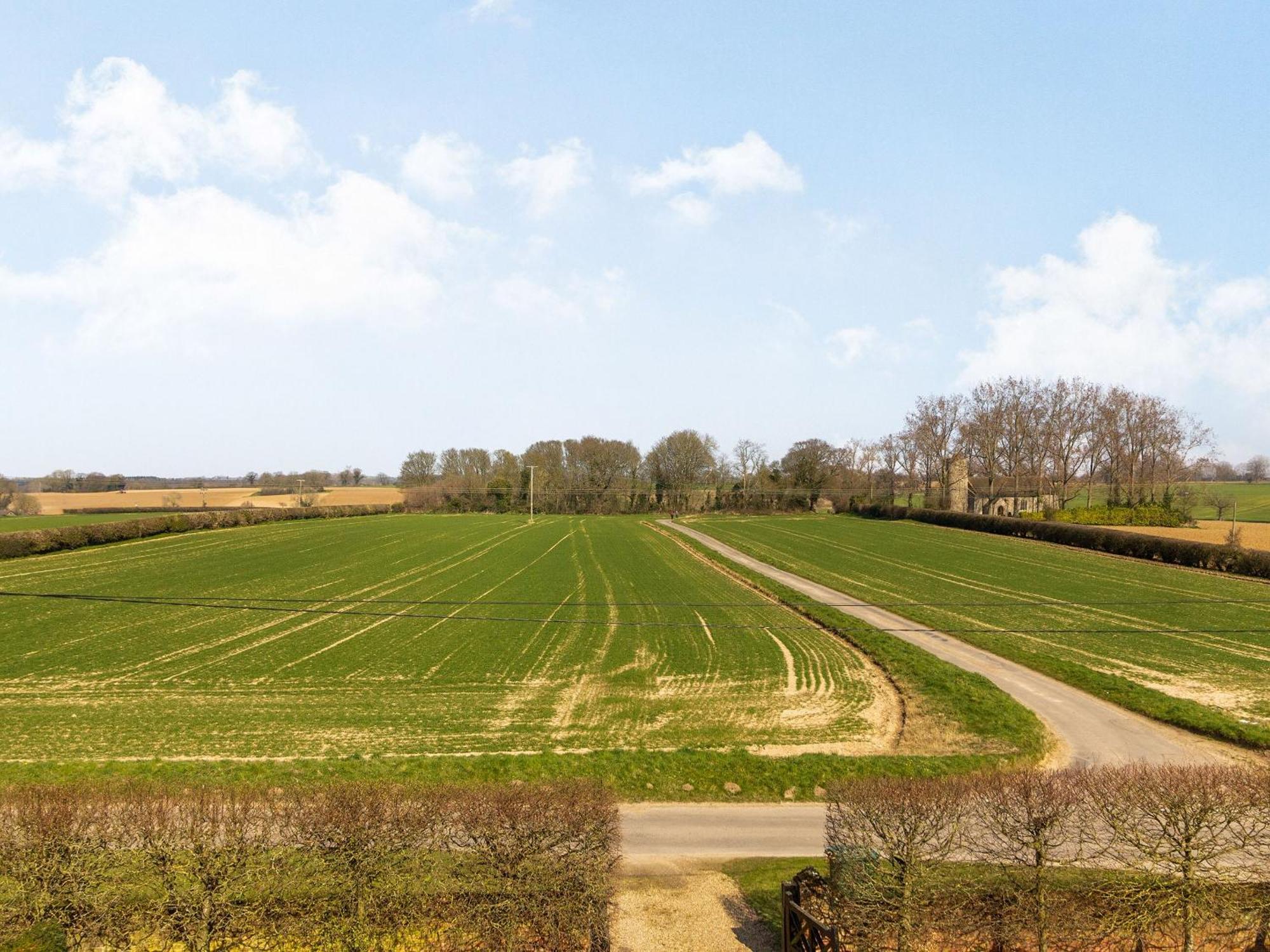 Hemblington Hall Arts And Leisure Ltd South Walsham Εξωτερικό φωτογραφία